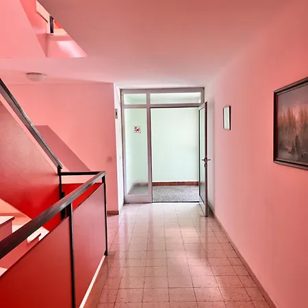 דירה Grosszuegige Wohnung, Bergblick, Vintage