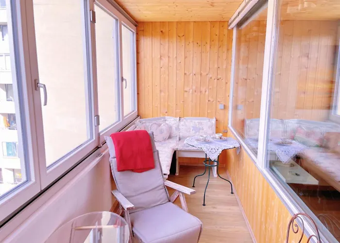 Grosszuegige Wohnung, Bergblick, Vintage Appartamento